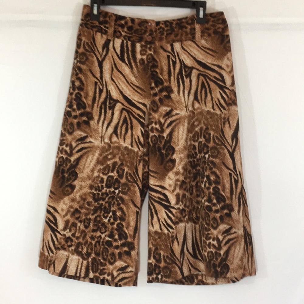 Euc Animal Print Wide Leg Crop